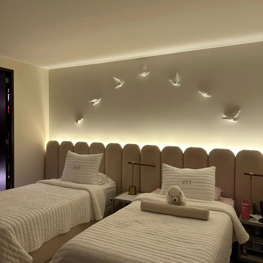 Wall Bird - Away with those boring walls in your home!