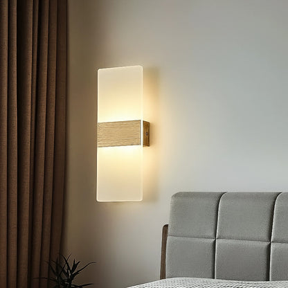 Klippa Magnetic Wireless Wall Lamp
