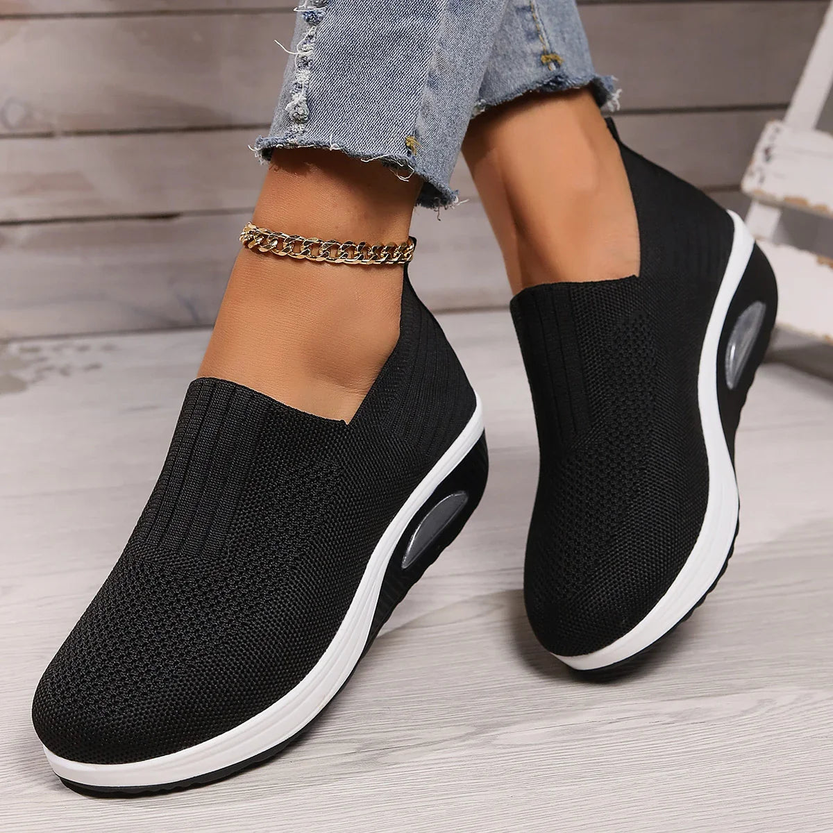 The Laura's - Stylish Orthopedic Trainers